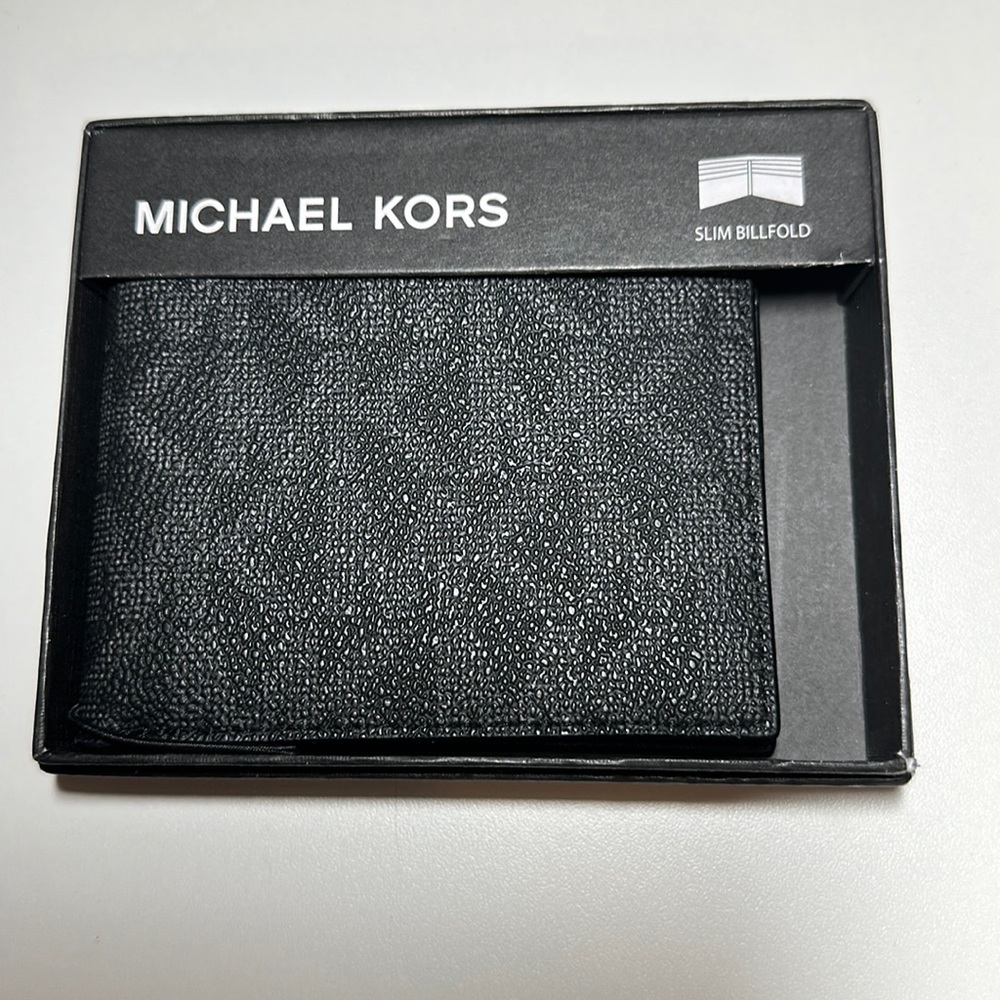 NWT Michael Kors MK logo wallet, slim billfold. Black and gray